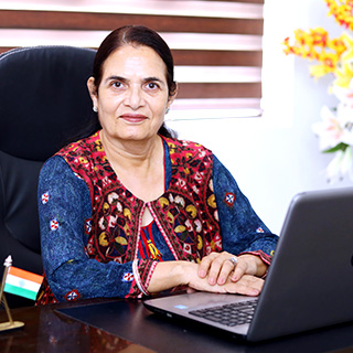 Smt. Salwinderjit Kaur